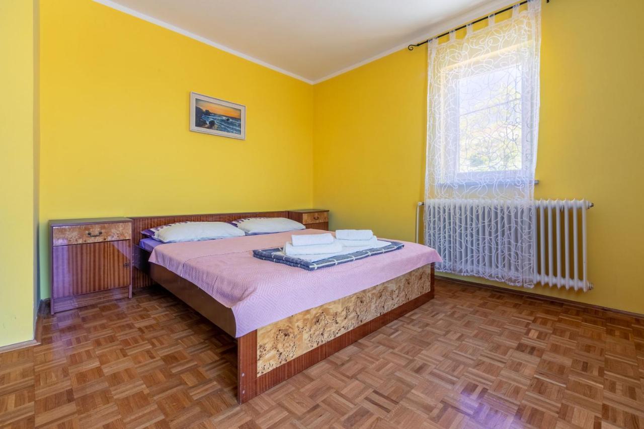 Apartment Mira Криквеница Екстериор снимка