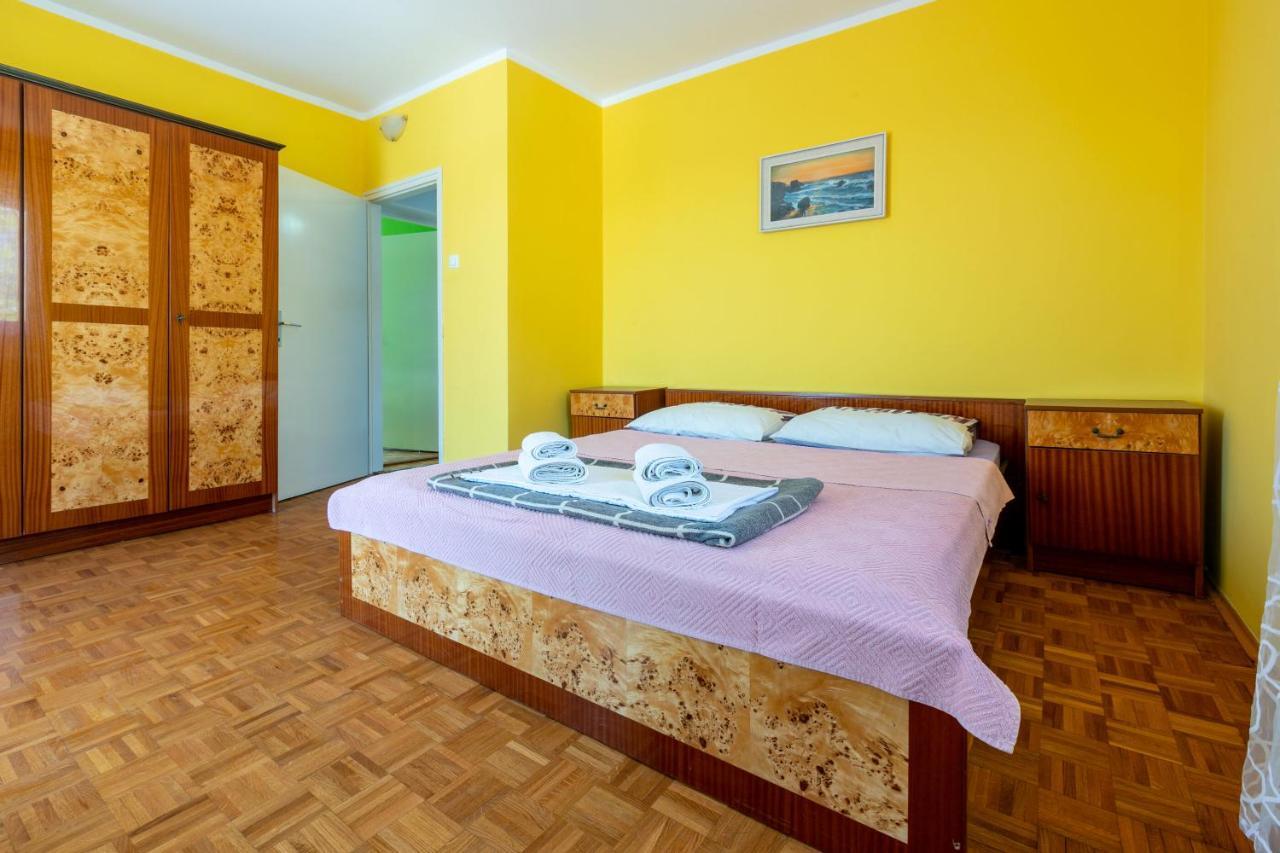 Apartment Mira Криквеница Екстериор снимка